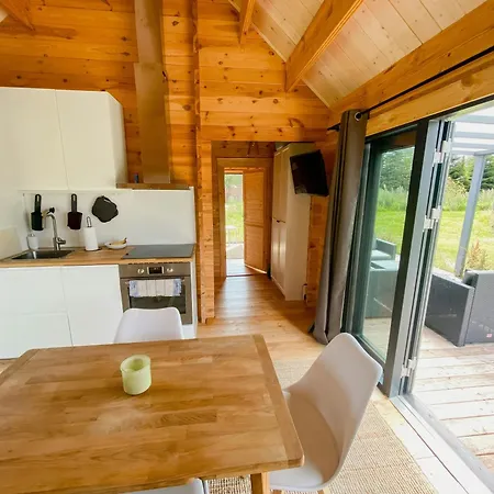 Casa de Férias Charming Near The